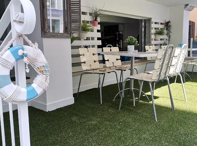 Colibri Отель Каттолика